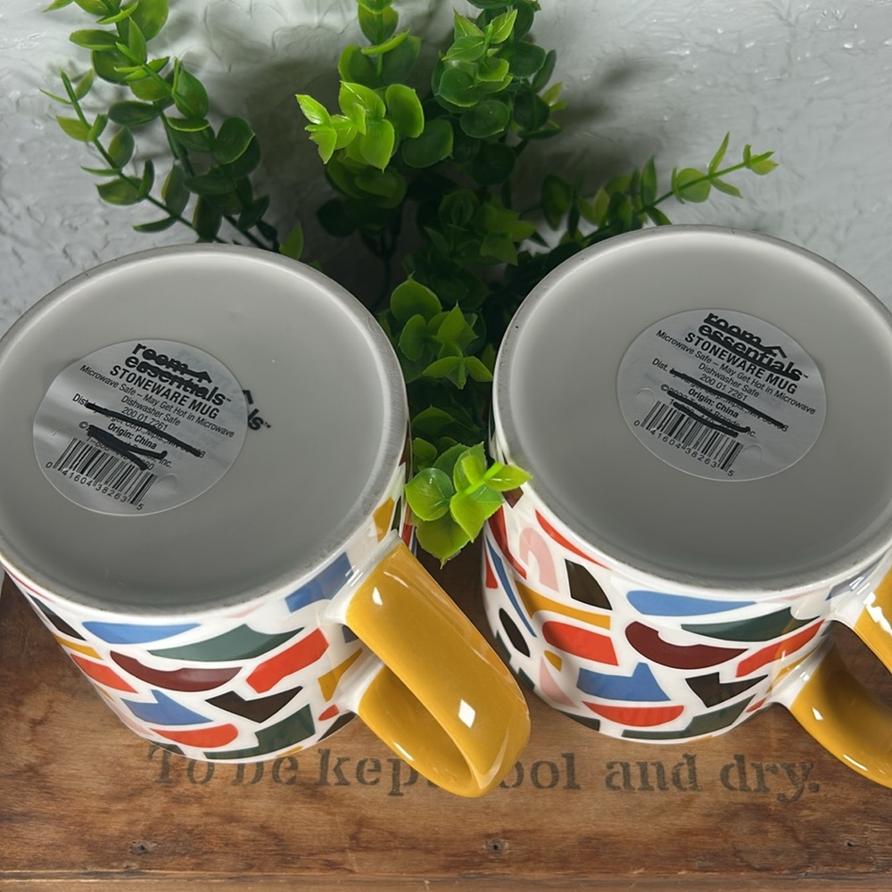 Room Essentials Multicolor Mugs with Gold Handles Mosaic Design 16 oz Mugs NWT - Picture 6 of 12